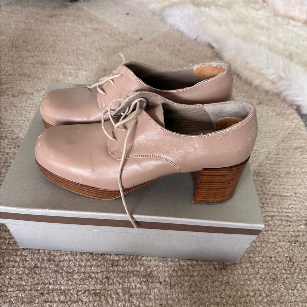 INTENTIONALLY BLANK Nude Leather Heeled Shoes 10